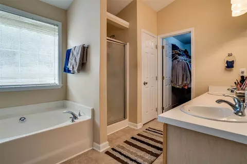 512 Crossview Ln, Durham, NC 27703 photo 21