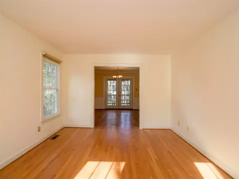 2 Greystone Ct, Durham, NC 27713 photo 11