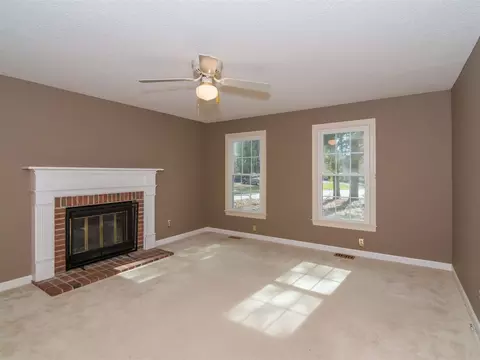 2 Greystone Ct, Durham, NC 27713 photo 3