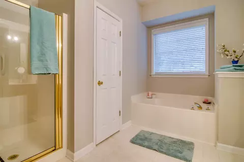 705 Soft Tree Ln, Durham, NC 27712 photo 17