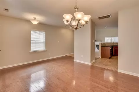 1016 Statler Dr, Durham, NC 27703 photo 5