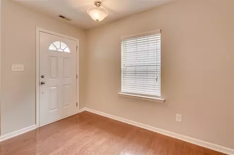 1016 Statler Dr, Durham, NC 27703 photo 3