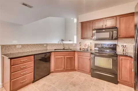 1016 Statler Dr, Durham, NC 27703 photo 9