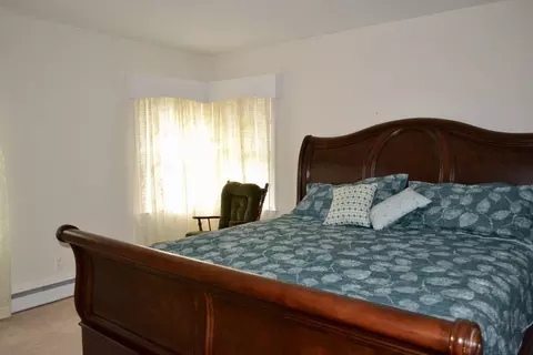 304 S Pine St, Benson, NC 27504 photo 10