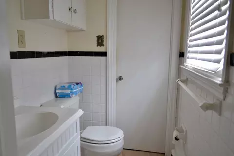 304 S Pine St, Benson, NC 27504 photo 14