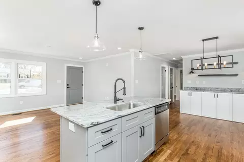 2425 Glascock St, Raleigh, NC 27610 photo 10