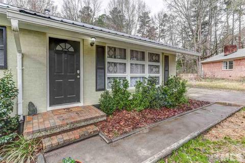 8 Morse Cir, Durham, NC 27713 photo 4