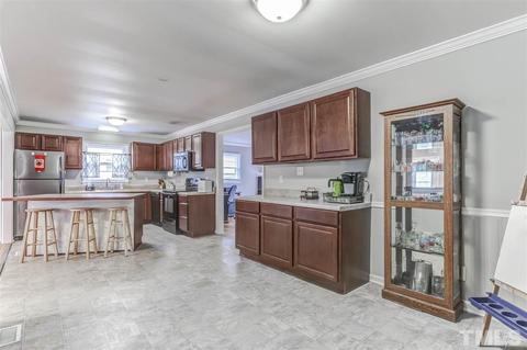8 Morse Cir, Durham, NC 27713 photo 8