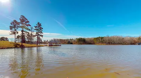 541 Oak Pointe Dr, Semora, NC 27343 photo 6