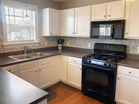 511 Tralee Dr, Smithfield, NC 27577 photo 9