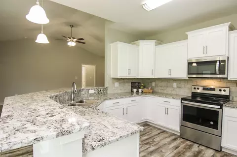209 Fallingbrook Dr, Kenly, NC 27542 photo 11