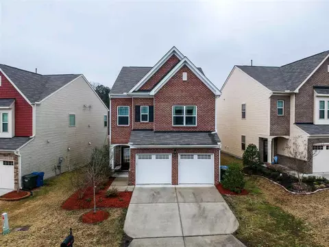2047 October Dr, Durham, NC 27703 photo 2