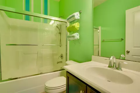 2047 October Dr, Durham, NC 27703 photo 16