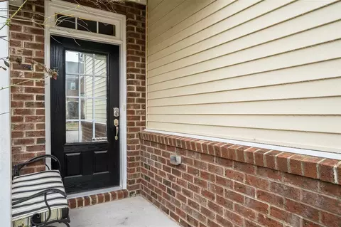 2047 October Dr, Durham, NC 27703 photo 4