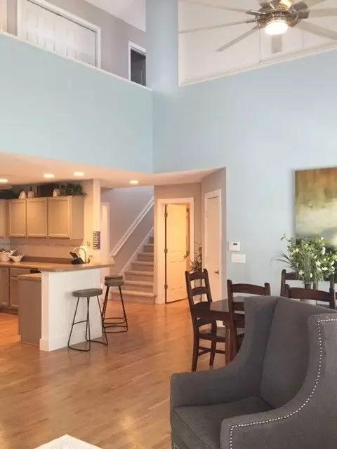 817 Sloop Pointe Ln, Kure Beach, NC 28449 photo 2
