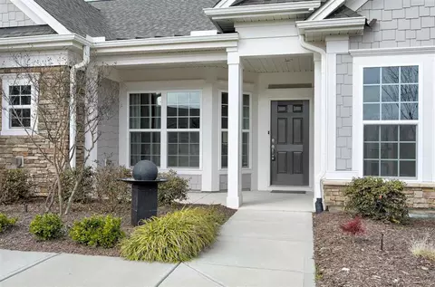 129 Turnstone Dr, Durham, NC 27703 photo 2