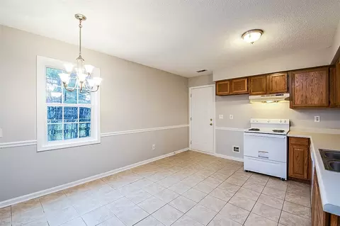 8 Olivia Ct, Durham, NC 27704 photo 6