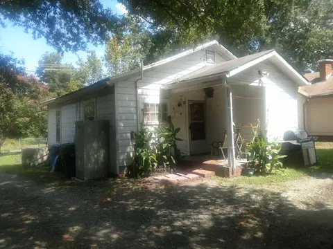 903 Pleasant Dr, Durham, NC 27703 photo 3