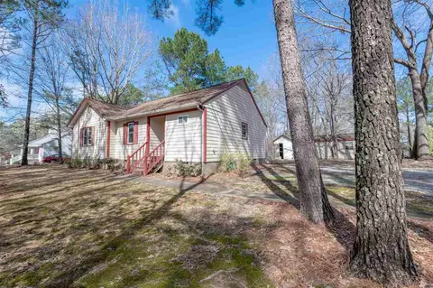 528 Hillcrest Dr, Garner, NC 27529 photo 1