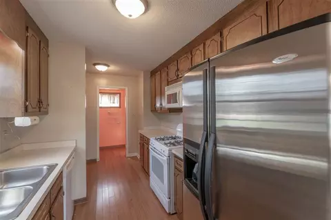 528 Hillcrest Dr, Garner, NC 27529 photo 8