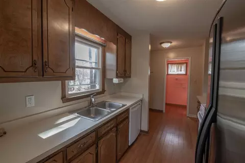 528 Hillcrest Dr, Garner, NC 27529 photo 9