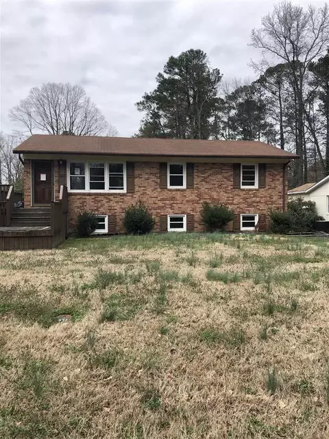1306 Pineview Dr, Garner, NC 27529 photo 1