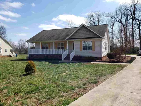 562 E Ridge Ave, Liberty, NC 27298 photo 17