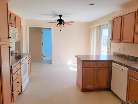 562 E Ridge Ave, Liberty, NC 27298 photo 12
