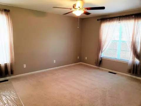 562 E Ridge Ave, Liberty, NC 27298 photo 3