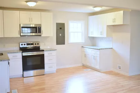 396 B H Parrish Rd, Benson, NC 27504 photo 3