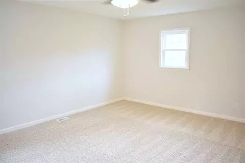 396 B H Parrish Rd, Benson, NC 27504 photo 5