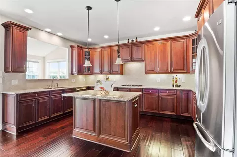 303 Bend Dr, Durham, NC 27713 photo 3