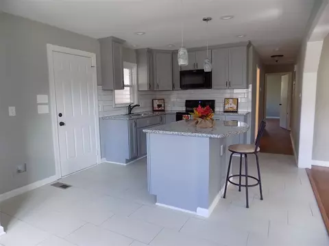 5616 Laurel Crest Dr, Durham, NC 27712 photo 8