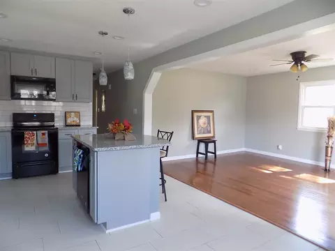 5616 Laurel Crest Dr, Durham, NC 27712 photo 9