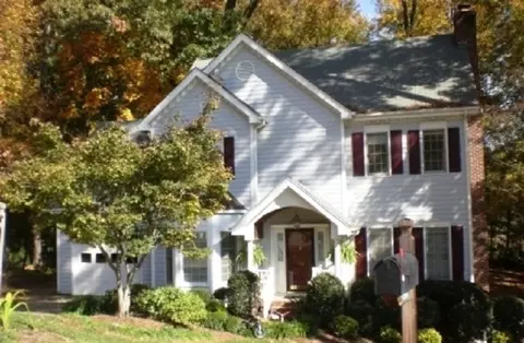 110 Parkwind Ct, Cary, NC 27519 photo 1