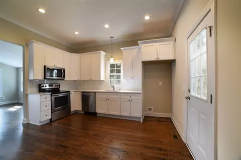 409 E Trinity Ave, Durham, NC 27701 photo 2