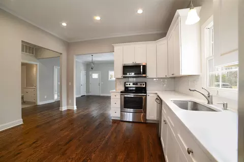 409 E Trinity Ave, Durham, NC 27701 photo 3