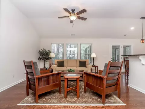 202 Foxborough Ln, Durham, NC 27703 photo 10