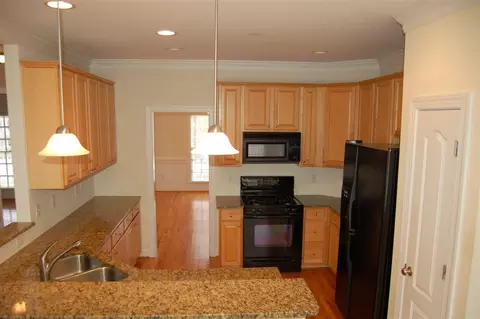 8 Fairwoods Dr, Durham, NC 27712 photo 15