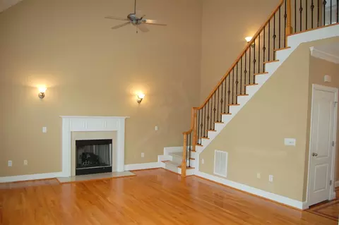 8 Fairwoods Dr, Durham, NC 27712 photo 12