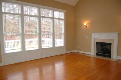 8 Fairwoods Dr, Durham, NC 27712 photo 11