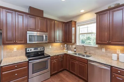 110 Constitution Dr, Durham, NC 27705 photo 8