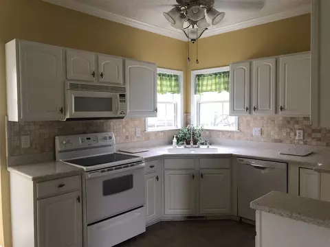 104 Bishop Ct, Dunn, NC 28334 photo 6
