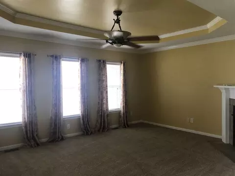 104 Bishop Ct, Dunn, NC 28334 photo 4
