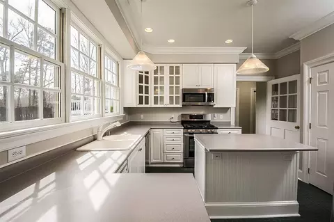 1204 E Pointe Dr, Durham, NC 27712 photo 9