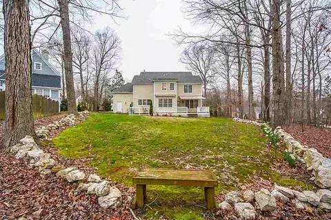 1204 E Pointe Dr, Durham, NC 27712 photo 8