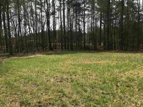 1346 Hamlin Rd, Durham, NC 27704 photo 3