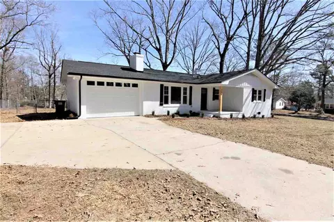 216 Joy Dr, Garner, NC 27529 photo 2
