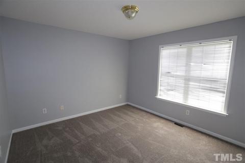 110 5, Smithfield, NC 27577 photo 10