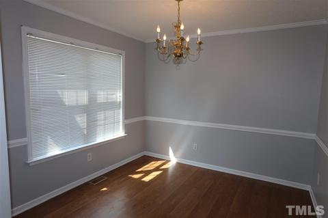 110 5, Smithfield, NC 27577 photo 3